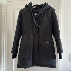 Canada Goose Trillium Parka Fusion Fit Women’s Size Small Black